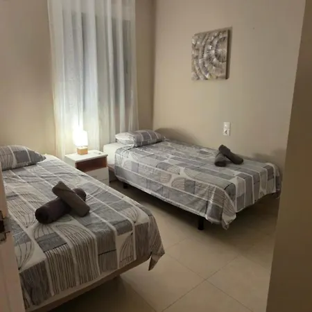 Apartamento By With Pool